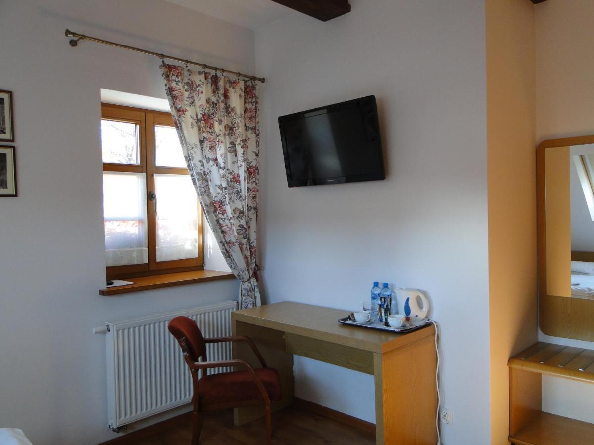 Giszowiec Pokoje Goscinne Przyjazna 9 Katowice Luaran gambar
